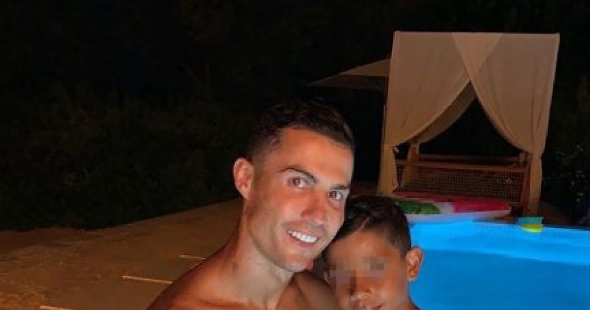 El hijo de Cristiano Ronaldo hereda su pasión por el fútbol