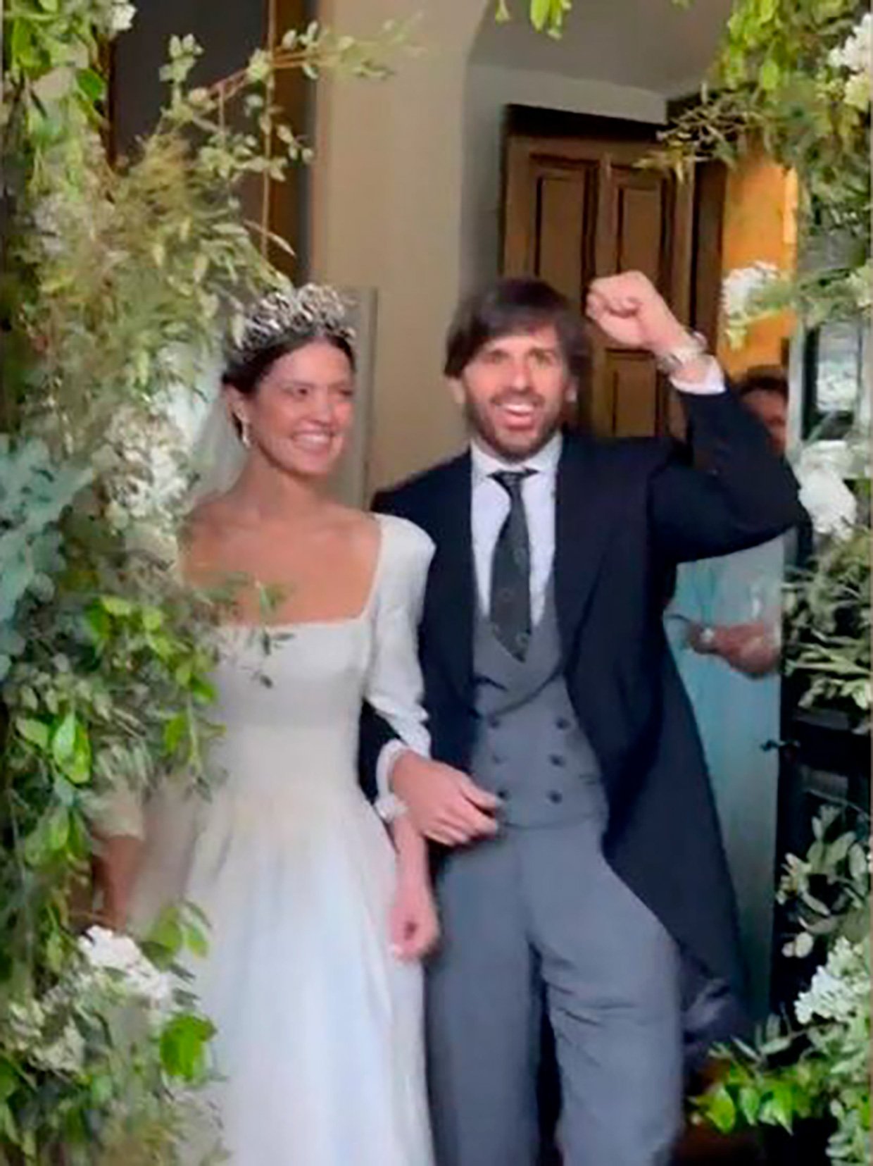 Lvaro Falc E Isabelle Junot Las Mejores Fotos De Su Rom Ntica Boda