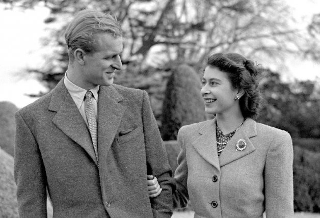 Isabel II y Felipe de Edimburgo durante sus primeros años de matrimonio.