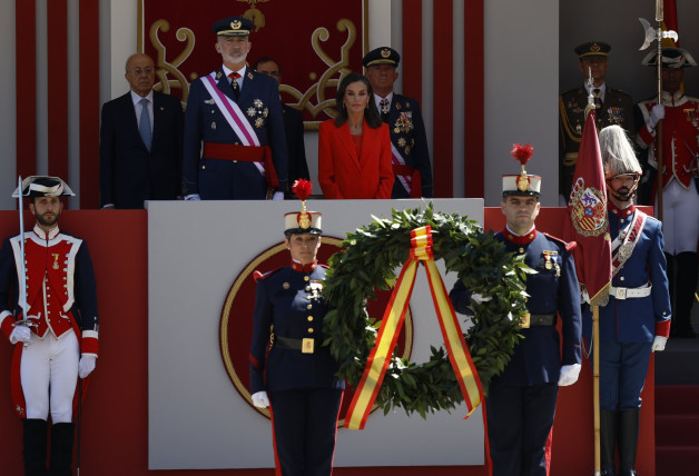 Felipe VI y Letizia presiden el acto conmemorativo del Día de las Fuerzas Armadas