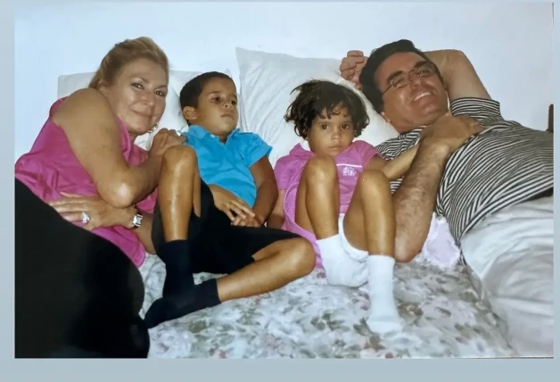 Gloria Camila fotos familia padre madre hermano - Rocío Jurado - Ortega Cano -