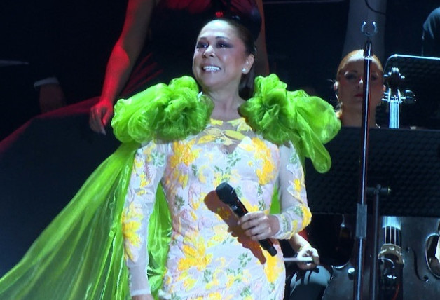 Isabel Pantoja durante su concierto en Almería