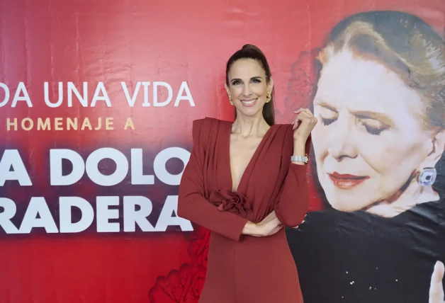 Nuria Fergó  homenaje a María Dolores Pradera