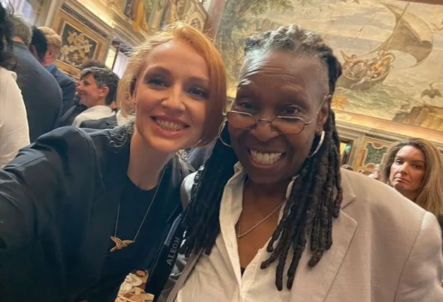 Cristina Castaño con Whoopi Wolberg