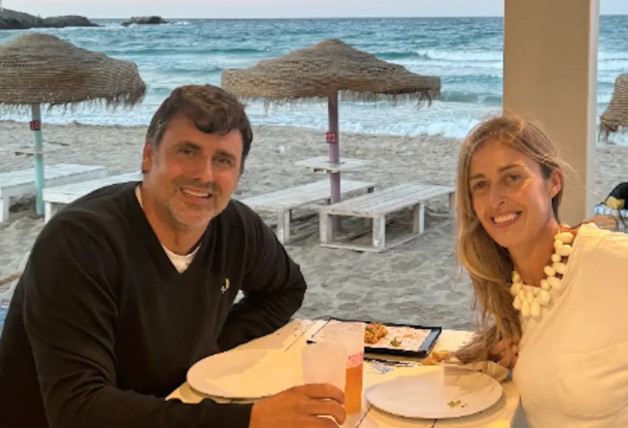 María Amores y Ion Aramendi cenando