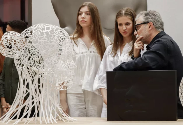 Leonor y Sofía Premios Princesa de Girona 2024 Escultor