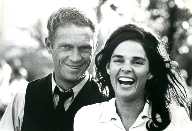 ALI MACGRAW Y STEVE MCQUEEN