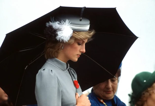 Lady Di triste