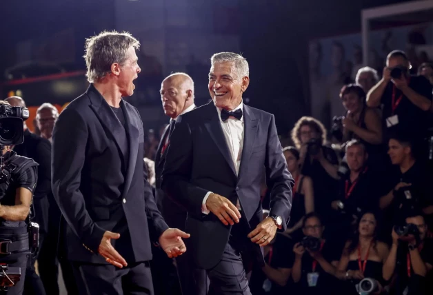 George Clooney y Brad Pitt en el Festival de Venecia.