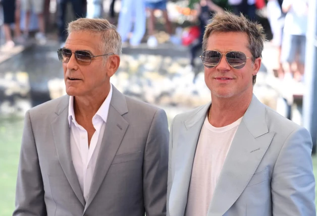 George Clooney y Brad Pitt en el Festival de Venecia.