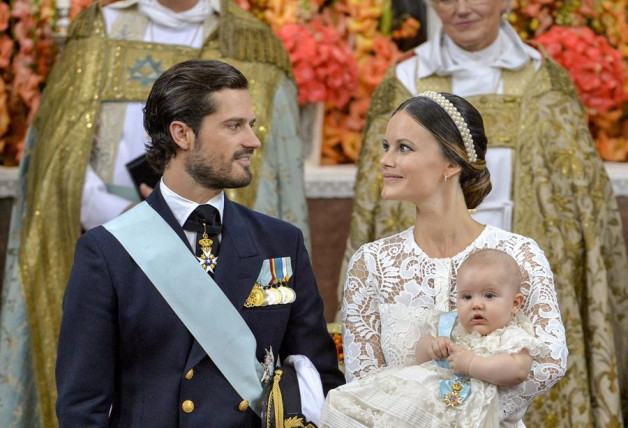 Carlos Felipe y Sofía de Suecia, en el bautizo de uno de sus hijos