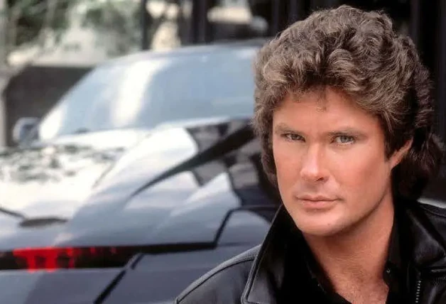 Hasselhoff con el coche fantastico