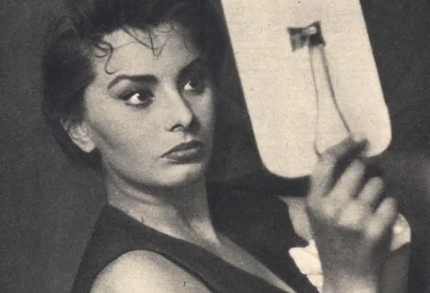 Sophia_Loren_1954_b