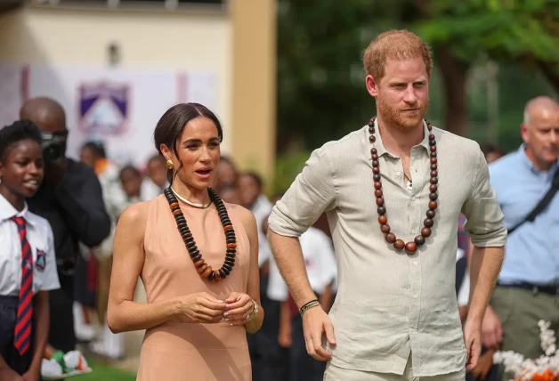 Harry y Meghan en un viaje solidario a Nigeria.