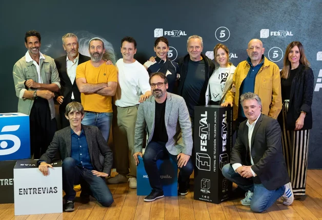 El equipo de 'Entrevías' durante la presentación de la nueva temporada de la serie.