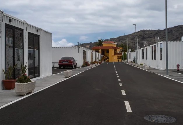 Barrio de modulos prefabricados para alojar a las víctimas de la erupción. Foto cedida por Andrea Dominguez Torres