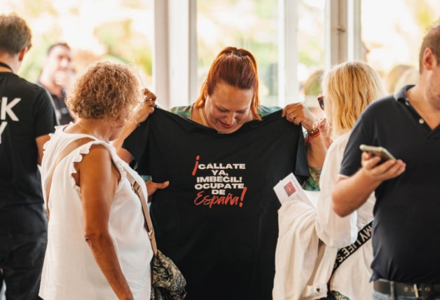 La polémica frase de la cantante la hemos podido ver hasta en las camisetas de sus fans.