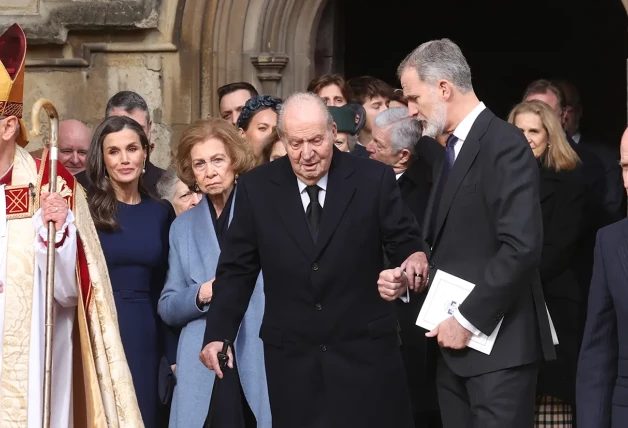 El emérito participa en eventos familiares como la misa por su difunto cuñado Constantino de Grecia, el pasado mes de marzo en Windsor.