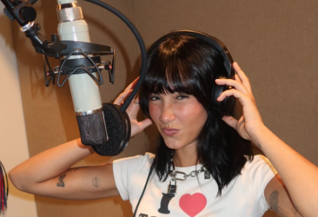 Aitana Ocaña en el estudio. @aitanax