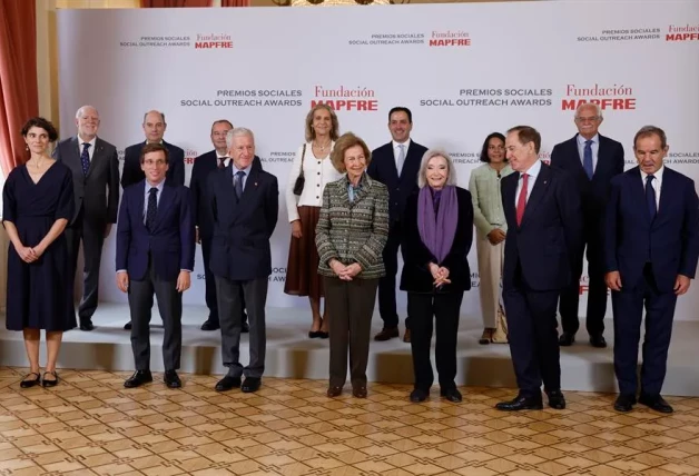 Nuria Espert y la reina Sofía coinciden en la entrega de los Premios Fundación Mapfre en Madrid