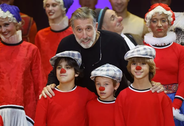 Emilio Aragón sigue recordando sus orígenes como payaso de la tele.