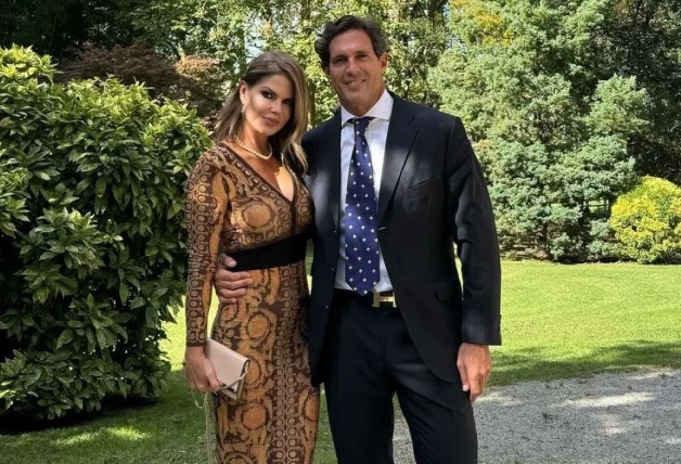 Makoke y su novio Gonzalo en una boda (Instagram)