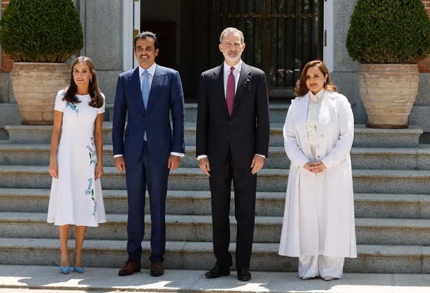 Felipe y Letizia con el emir de Qatar y su esposa.