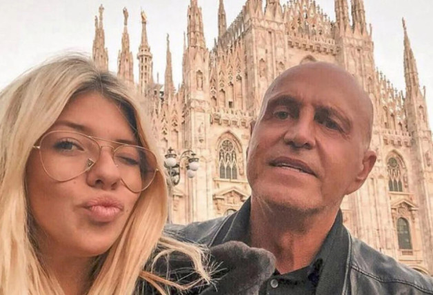 Anita Matamoros y su padre en un viaje