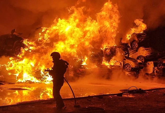 Incendio en el vertedero de Catarroja.