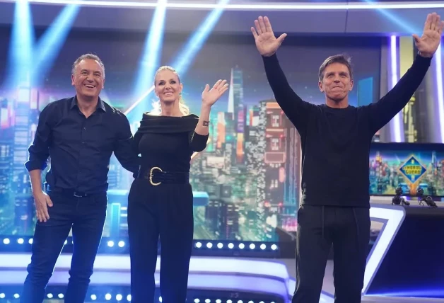 Roberto Brasero, Genoveva Casanova y Manuel Díaz en El Hormiguero