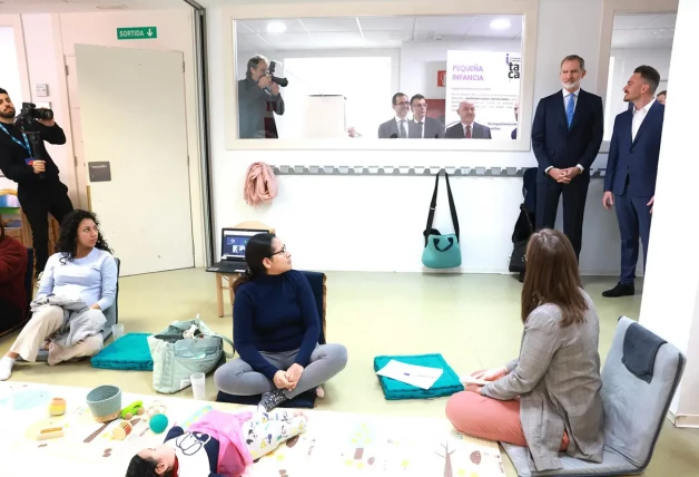 Su Majestad el Rey visita las instalaciones de la Asociación Educativa Ítaca