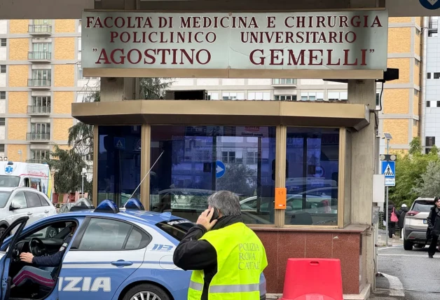 Hospital donde ingresaron al Papa Francisco