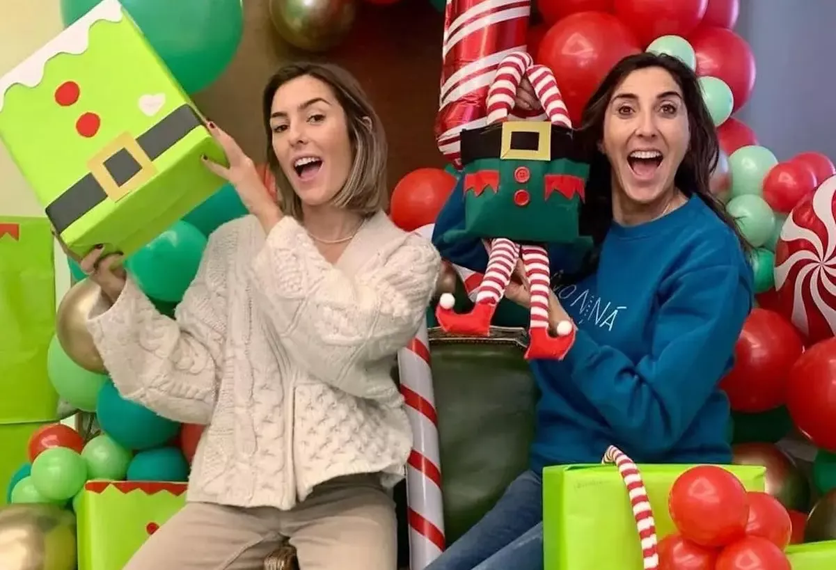 Anna Ferrer y su madre Paz Padilla en Navidades