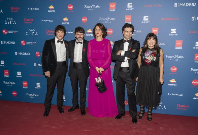 Jordi Cruz, Fernando Tejero, Samanta Vallejo-Nájera, Pepe Rodríguez y Loles León, participantes y jurado de «MasterChef VIP».