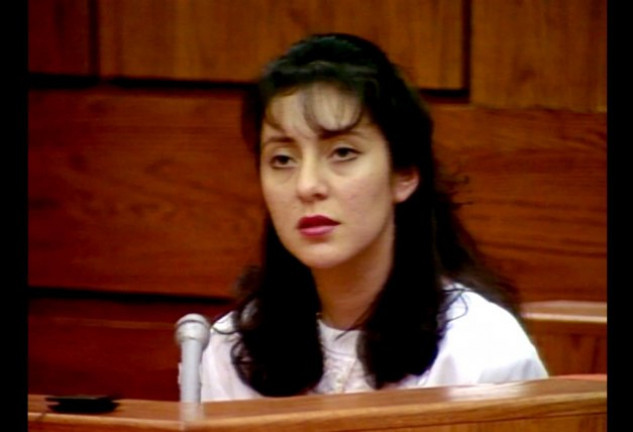 Su juicio se emitió en directo por la televisión norteamericana. El juez la condenó a 45 días de reclusión en un sanatorio mental.
