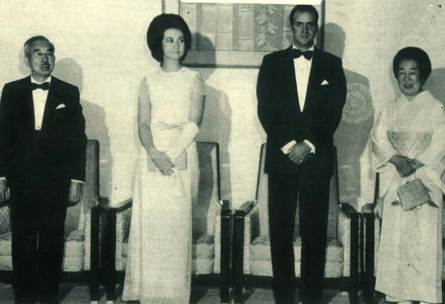 Los reyes Juan Carlos y Sofía con sus homólogos nipones durante su visita a Japón en 1980.