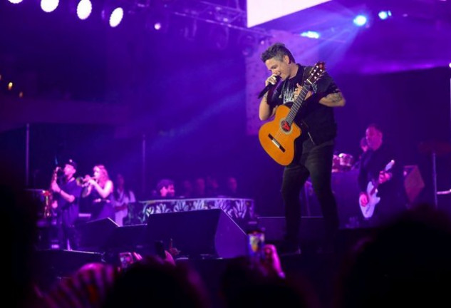 Alejandro Sanz durante un concierto en Méjico.