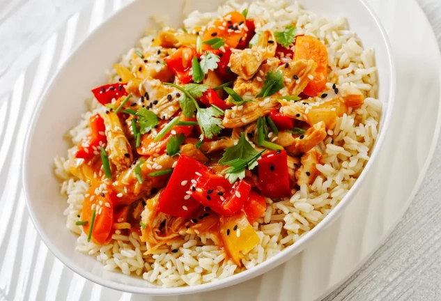 Salteado de verduras con arroz y quinoa