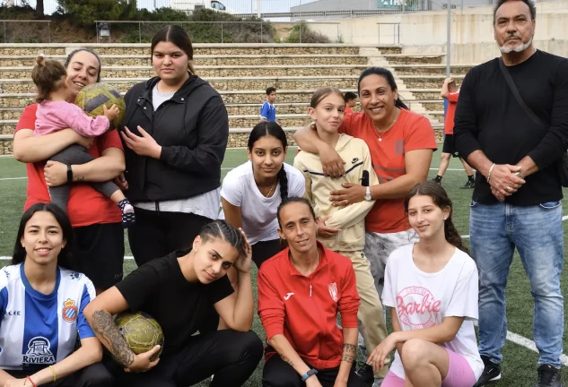 Jugadoras de fútbol portada