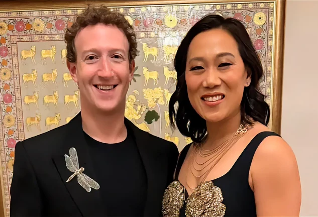 mark zuckerberg mujer