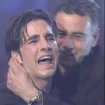 David Bustamante llorando cuando supo que era finalista de OT1.