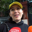 Alba Díaz, en el punto de recogida de material para los afectados por la DANA instalado en la Calle Fortuny de Madrid.