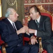 Juan Carlos I con su padre, don Juan de Borbón.