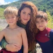 Shakira con sus hijos, Milan y Sasha.