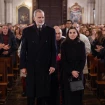 El rey Felipe y la reina Letizia durante el funeral por las víctimas de la DANA celebrado este lunes en la catedral de Valencia. EFE/Kai Försterling POOL