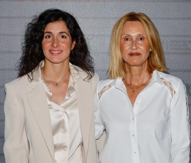 Mery Perelló y Ana María Parera