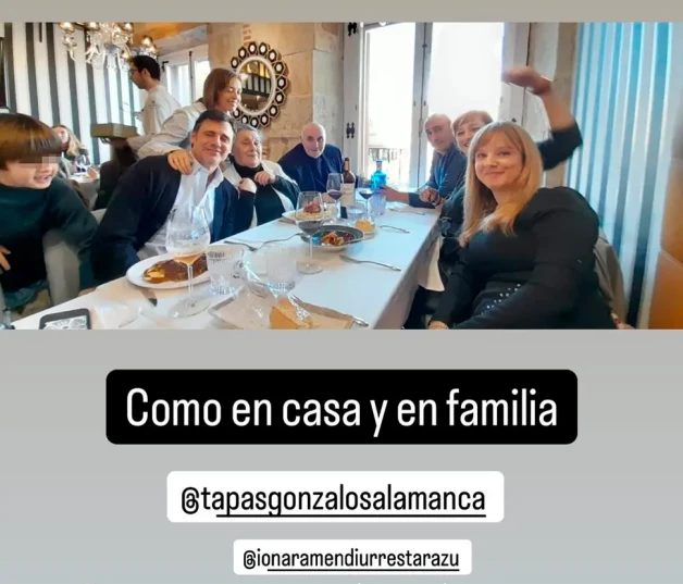 Ion Aramendi con su familia