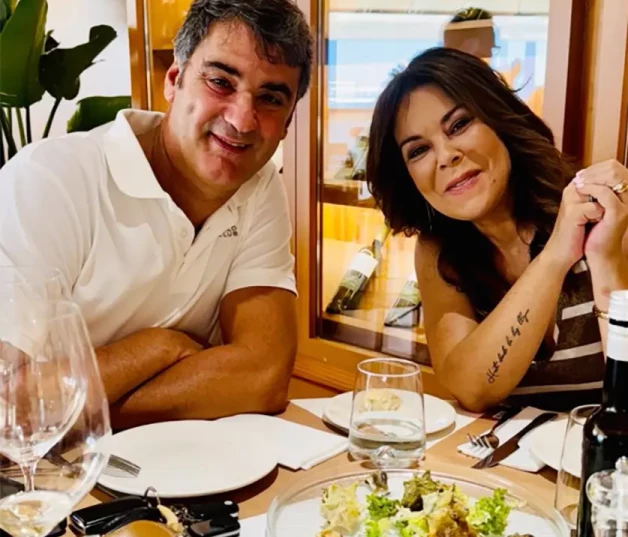 Jesulín de Ubrique y María José Campanario comiendo juntos