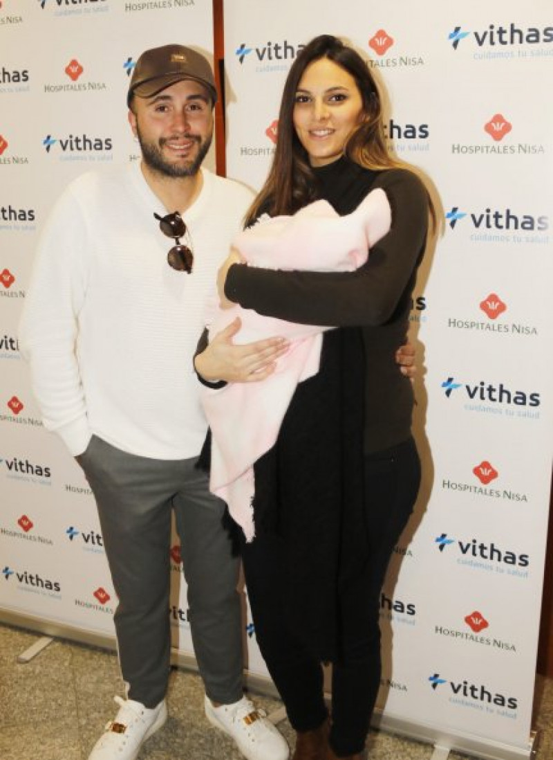 Kiko Rivera e Irene Rosale, muy felices con su segunda hija.