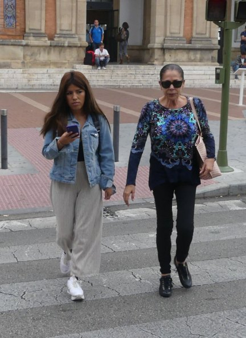 Isabel y Chabelita disfrutaron de un día, en plan madre e hija, tras la expulsión de la joven de «GH Vip».